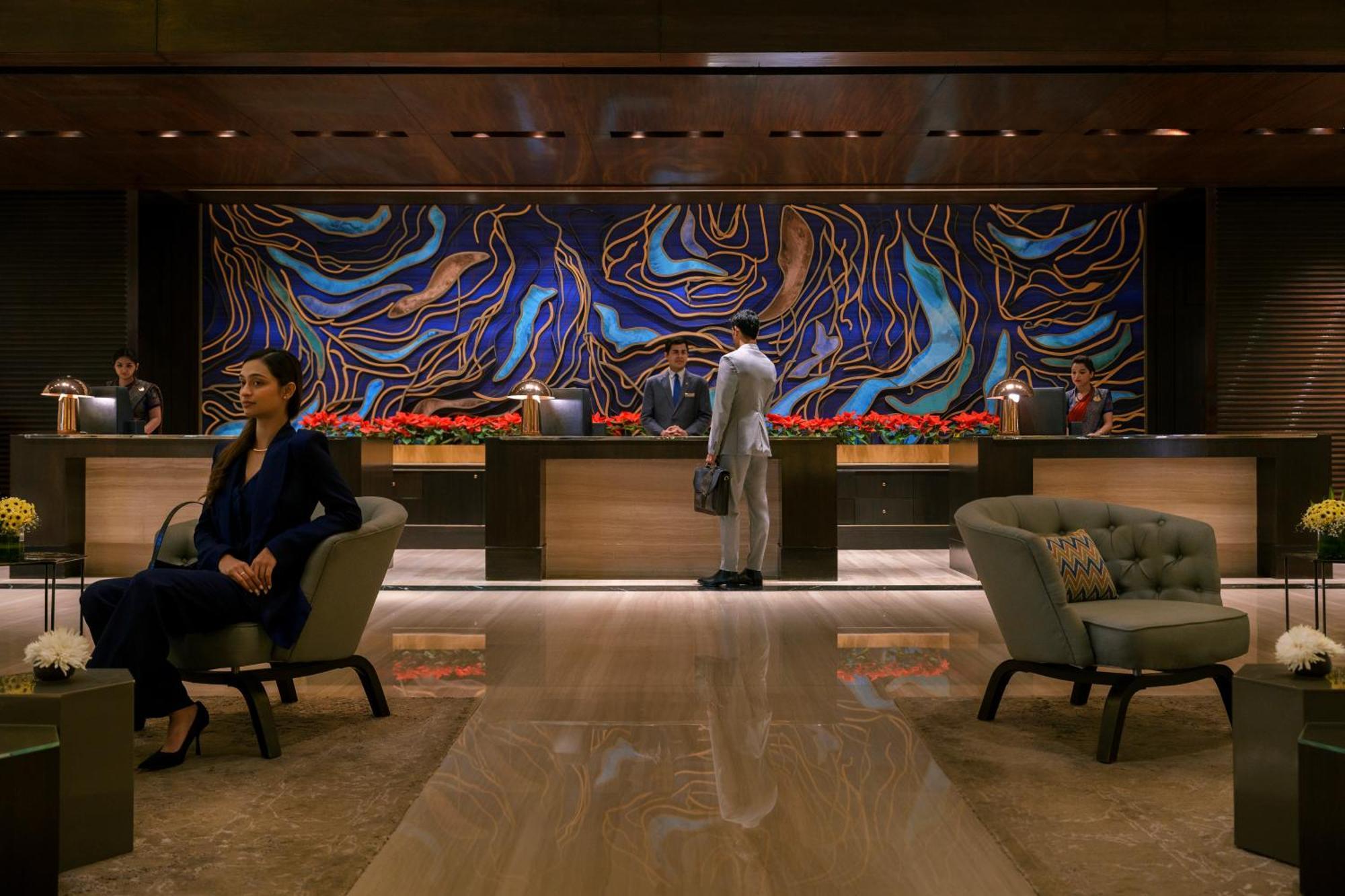 Taj Lands End Hotel Mumbai Kültér fotó The lobby of the hotel